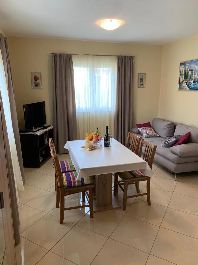 Apartment "Onkel" Sibenik Exterior photo